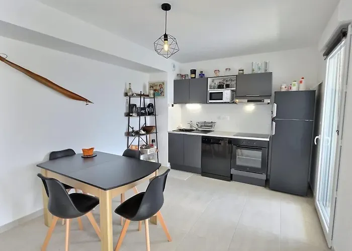 דירה Climatise, Moderne Avec Terrasses A 500m De La